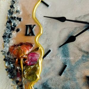 ‘Rose’ 16×16 resin geode clock made with resin, crystals and real dried roses